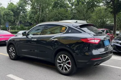 Maserati Levante 2016, 129600 км, за 26350 USD