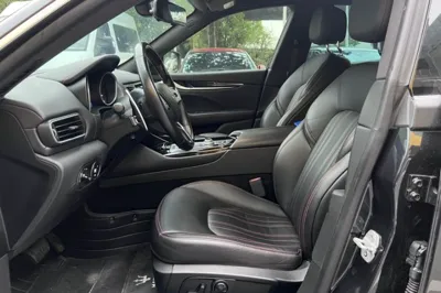Maserati Levante 2016, 129600 км, за 26350 USD - фото 12