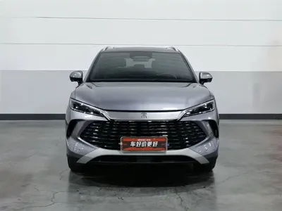 BYD L DM-i 2025, 47000 км, за 14386.65 USD