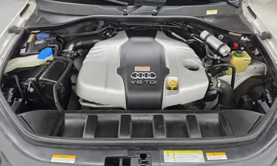 Audi Q7 2015, 121807 км, за 8131.68 USD - фото 6