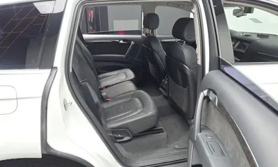 Audi Q7 2015, 121807 км, за 8131.68 USD - фото 12