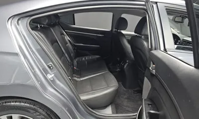 Hyundai Avante 2016, 130174 км, за 5464.49 USD - фото 11