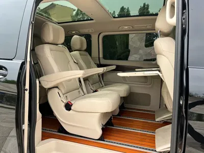 Mercedes-Benz V-Class 2021, 90000 км, за 27258.37 USD - фото 8