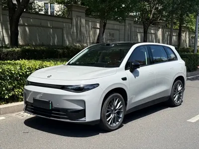 Leapmotor Leapmotor C10 · 2025 год