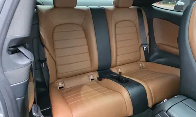 Mercedes-Benz C-Class 2016, 141674 км, за 9183.41 USD - фото 11