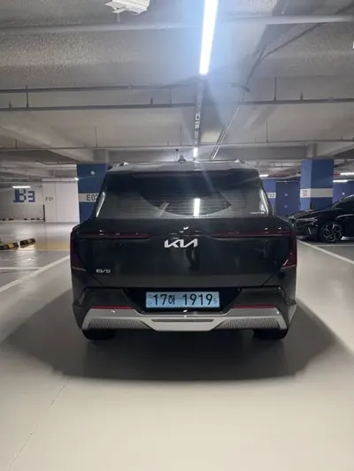Kia EV5 2026, 1000 км, за 14267.11 USD