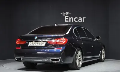 BMW 7-Series 2018, 195721 км, за 14495.58 USD - фото 2