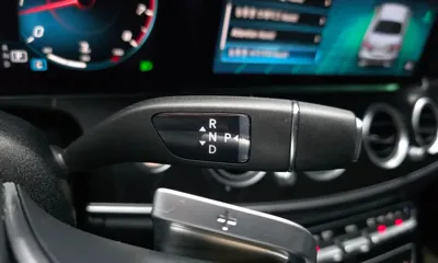 Mercedes-Benz E-Class 2023, 47322 км, за 26644.35 USD - фото 9