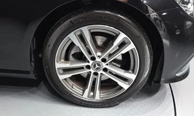 Mercedes-Benz E-Class 2023, 47322 км, за 26644.35 USD - фото 21