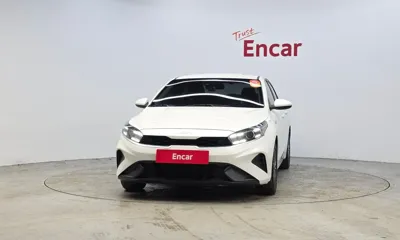 Kia K3 2022, 38213 км, за 10939.63 USD
