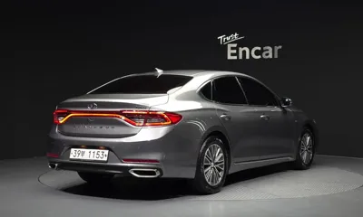 Hyundai Grandeur 2018, 178392 км, за 7748.91 USD
