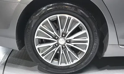 Hyundai Grandeur 2018, 178392 км, за 7748.91 USD
