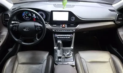 Hyundai Grandeur 2018, 178392 км, за 7748.91 USD - фото 7