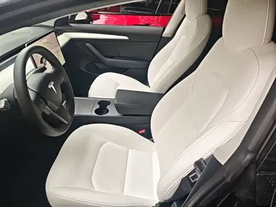 Tesla Model 3 2021, 97100 км, за 16744.82 USD - фото 15