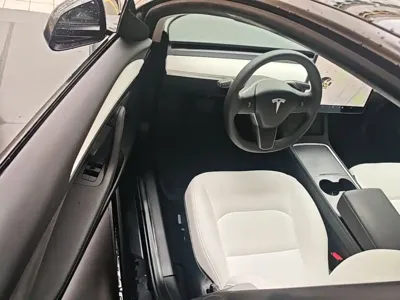 Tesla Model 3 2021, 97100 км, за 16744.82 USD - фото 16
