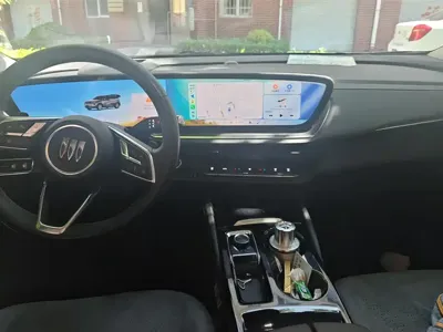 Buick Envision S 2025, 8900 км, за 18245.67 USD - фото 12