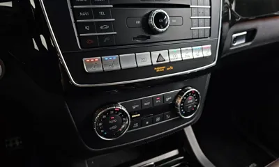 Mercedes-Benz GLE-Class 2017, 48366 км, за 27674.66 USD - фото 32