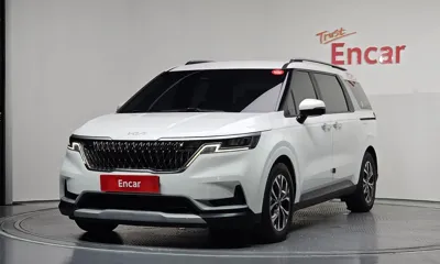 Kia Canival · 2023 год