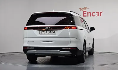 Kia Canival 2023, 58404 км, за 14846.91 USD