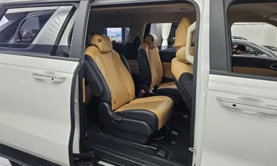 Kia Canival 2023, 58404 км, за 14846.91 USD - фото 12