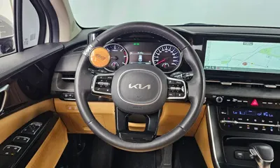 Kia Canival 2023, 58404 км, за 14846.91 USD - фото 13