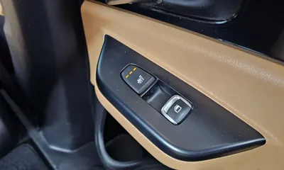 Kia Canival 2023, 58404 км, за 14846.91 USD - фото 18