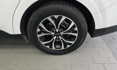 Kia Canival 2023, 58404 км, за 14846.91 USD - фото 21
