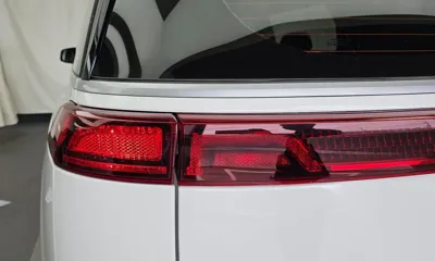 Kia Canival 2023, 58404 км, за 14846.91 USD - фото 23