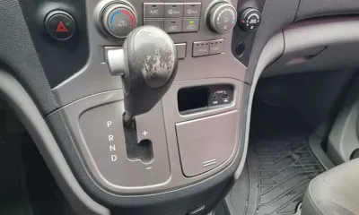 Hyundai Starex 2011, 280678 км, за 3190.73 USD - фото 8