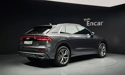 Audi Q8 2020, 98508 км, за 35423.57 USD