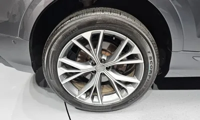 Audi Q8 2020, 98508 км, за 35423.57 USD