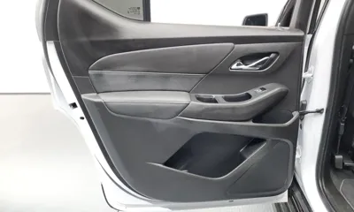 ChevroletGMDaewoo Traverse 2022, 18321 км, за 19478.84 USD - фото 25
