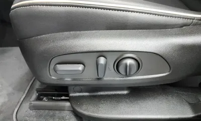ChevroletGMDaewoo Traverse 2022, 18321 км, за 19478.84 USD - фото 31