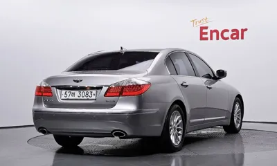 Hyundai Genesis 2009, 53827 км, за 3957.71 USD