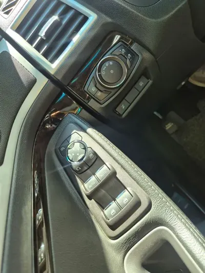 Ford Explorer 2014, 147600 км, за 5638.7 USD - фото 17