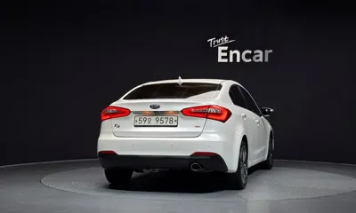 Kia K3 2013, 107779 км, за 3900.06 USD