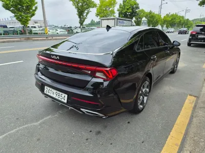 Kia K5 2023, 40113 км, за 17516.44 USD