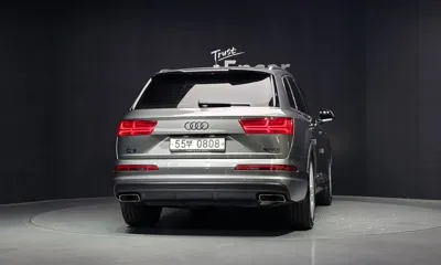 Audi Q7 2016, 91973 км, за 22144.38 USD