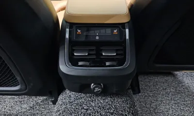 Volvo S90 2020, 67297 км, за 16245.2 USD - фото 20
