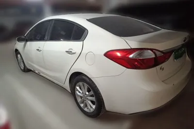 Kia K3 2016, 81400 км, за 5445 USD