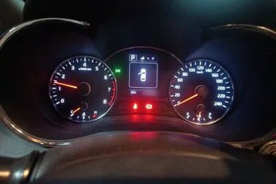 Kia K3 2016, 81400 км, за 5445 USD - фото 10