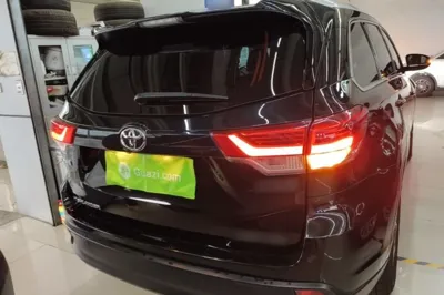 Toyota Highlander 2018, 89500 км, за 21903 USD