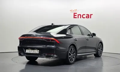 Hyundai Grandeur 2020, 107731 км, за 13088.32 USD