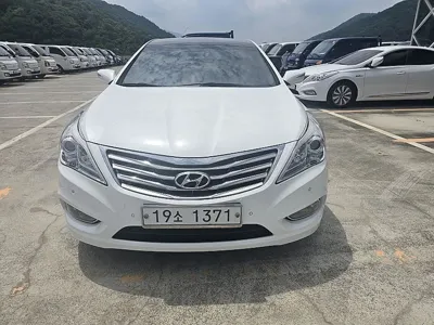 Hyundai Grandeur · 2012 год