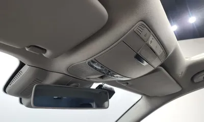 Mercedes-Benz E-Class 2017, 93296 км, за 13742.98 USD - фото 19