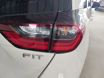 Honda Fit 2021, 61200 км, за 7853.36 USD - фото 8