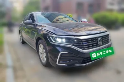 Volkswagen Passat New Energy 2025, 6600 км, за 19127 USD