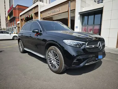 Mercedes-Benz GLC 2025, 12000 км, за 47056.18 USD