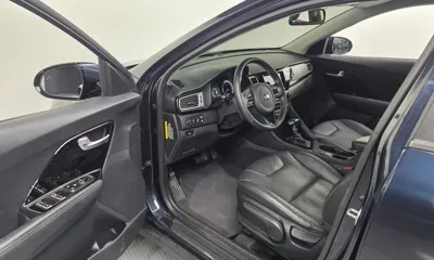 Kia Niro 2018, 72491 км, за 10437.18 USD - фото 10