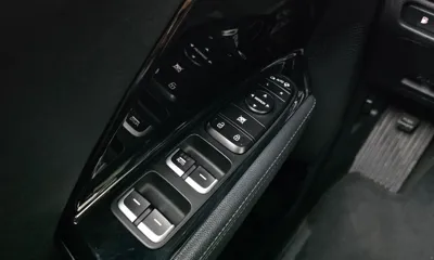 Kia Niro 2018, 72491 км, за 10437.18 USD - фото 27